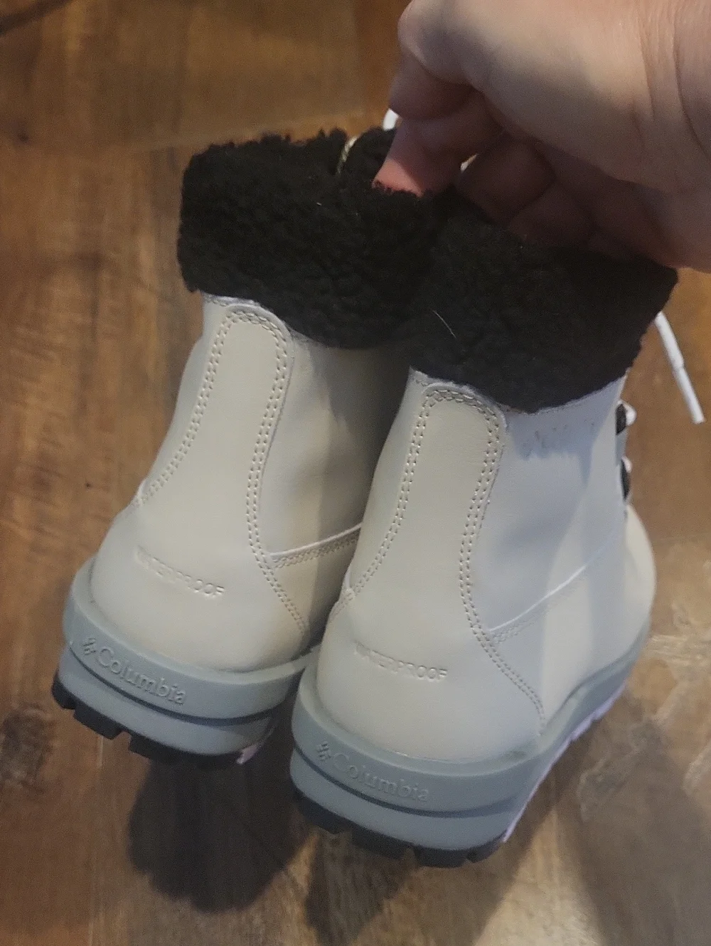 Columbia insulated hiking